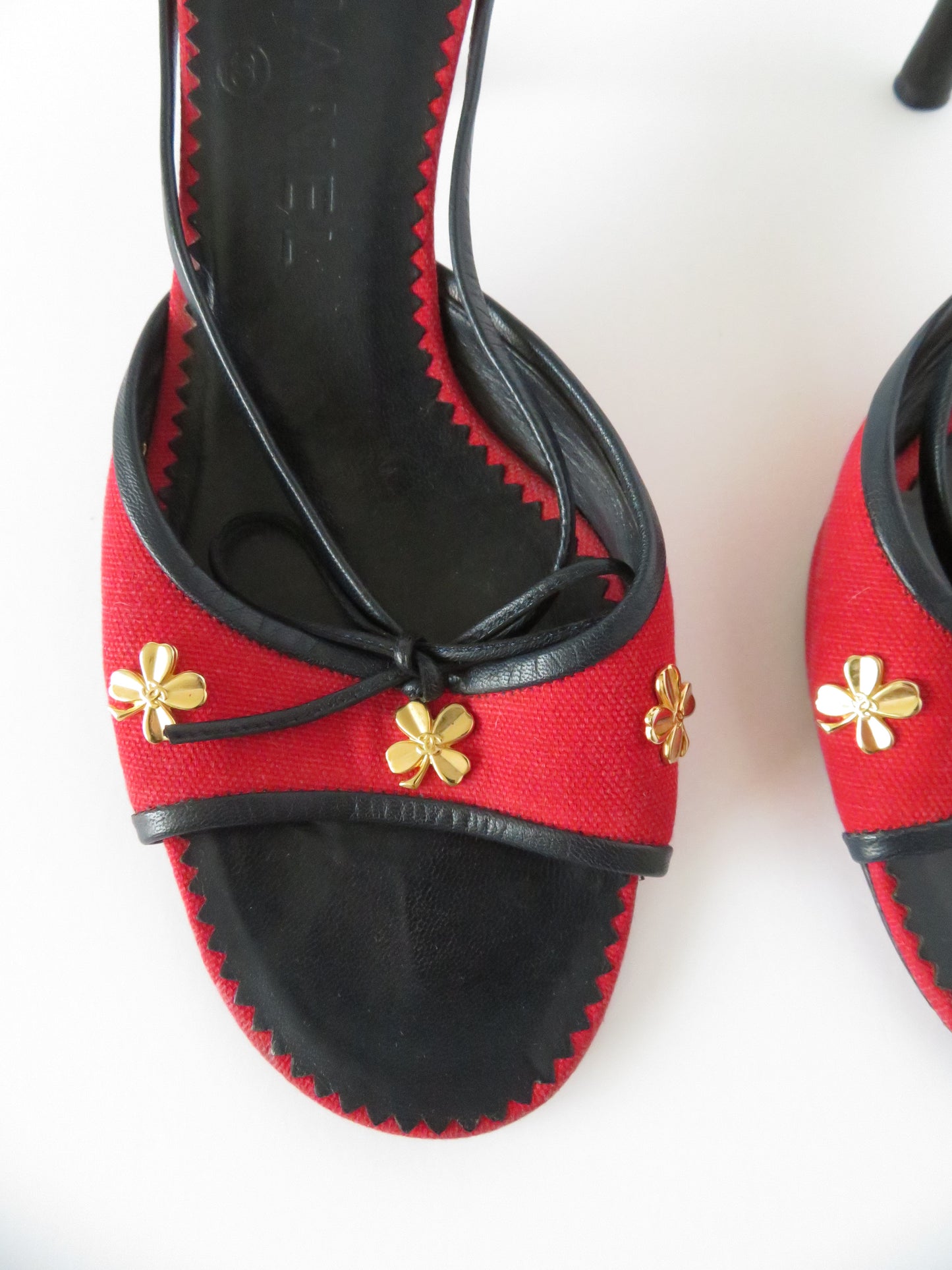 Rare Vintage Chanel Lucky Clover Heels